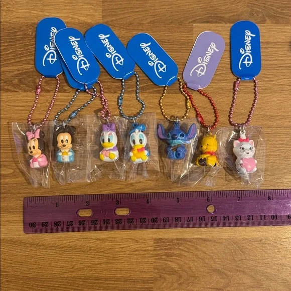 Set of 7 Disney Blue Tag Character Charm Collection (Brand New) - Picture 4 of 4